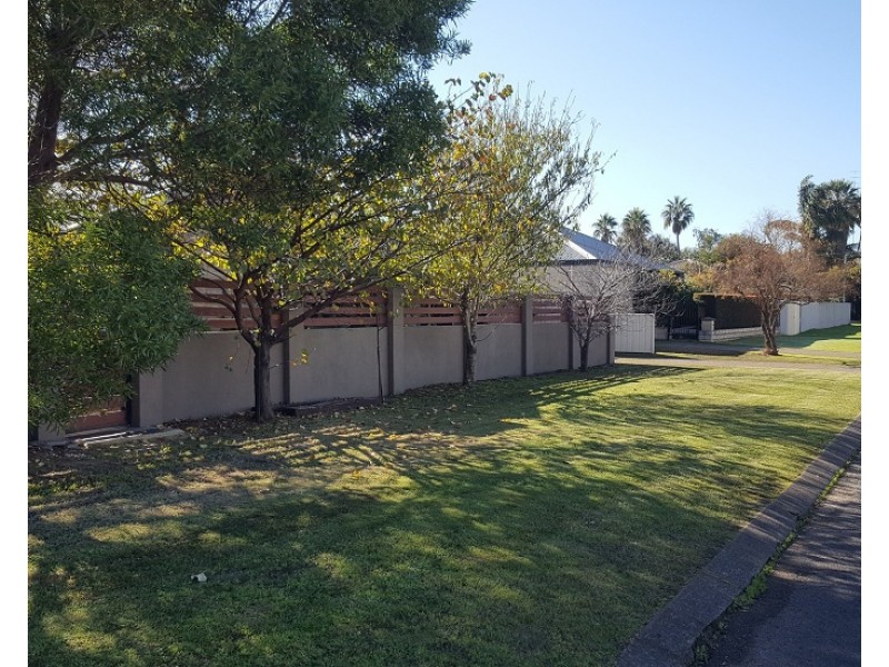 51 King Road, East Bunbury WA 6230