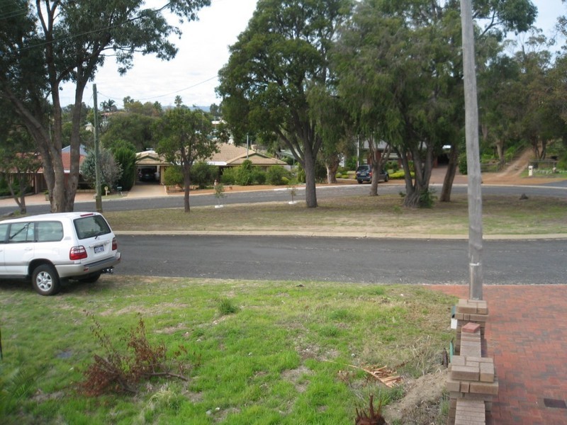Eaton WA 6232
