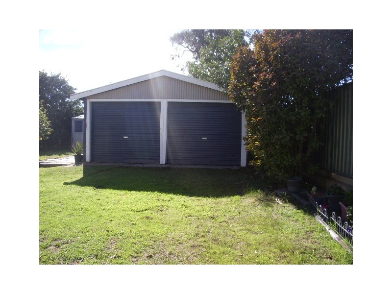 42 Hamilton Road, Eaton WA 6232