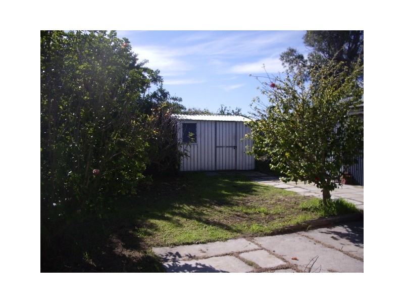 42 Hamilton Road, Eaton WA 6232