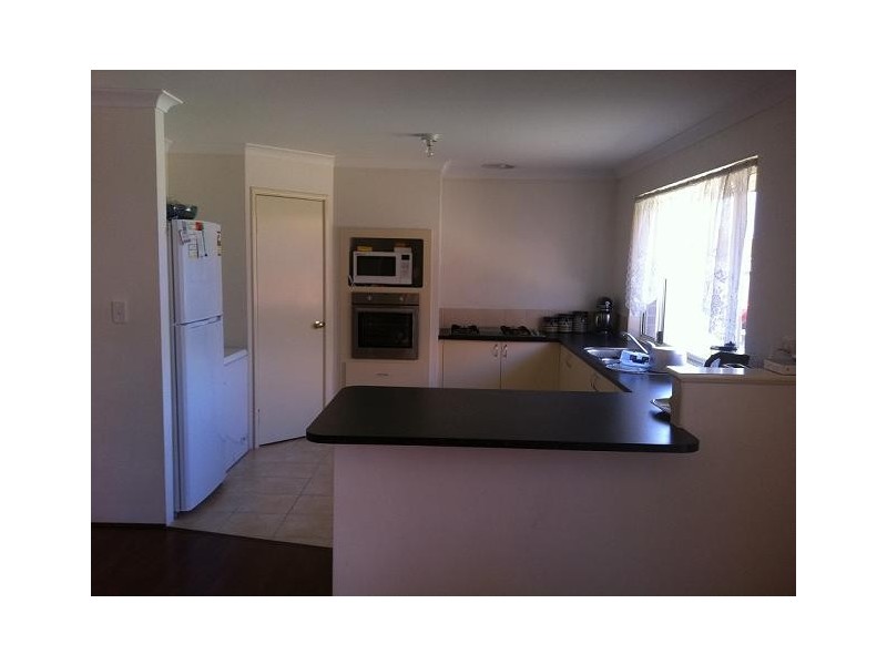 51 Kingston Drive, Australind WA 6233