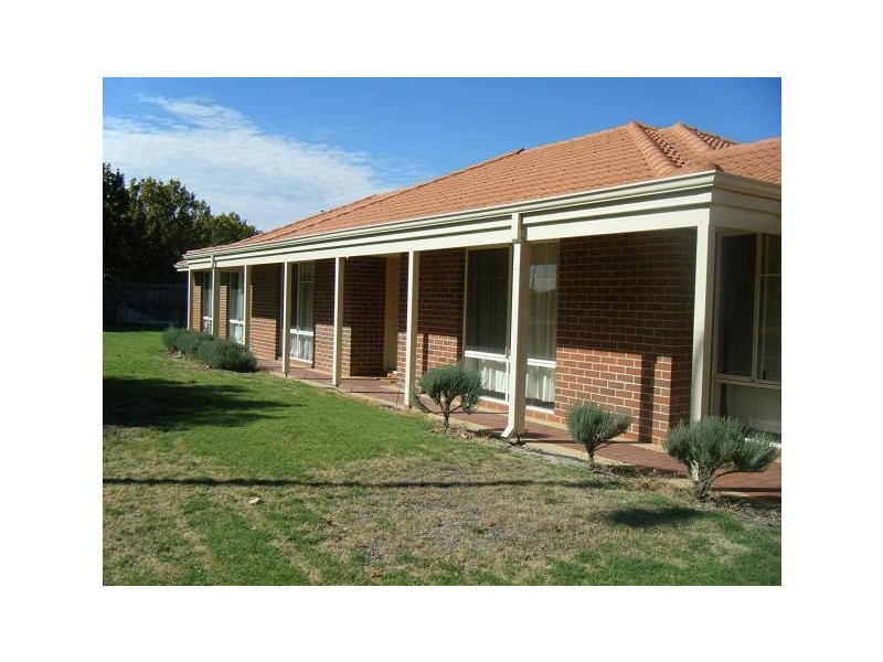 51 Kingston Drive, Australind WA 6233