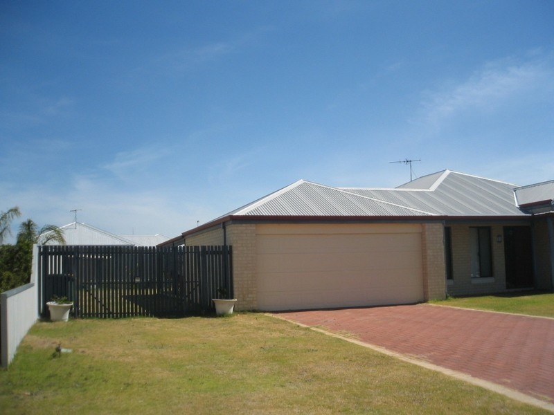 74 Chapple Drive, Australind WA 6233