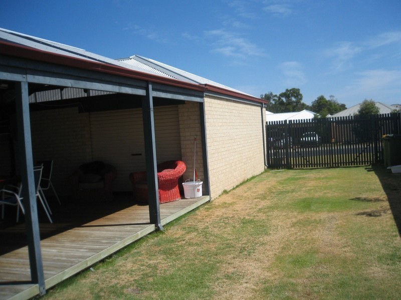 74 Chapple Drive, Australind WA 6233