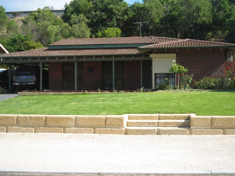 17 Parry Street, South Bunbury WA 6230
