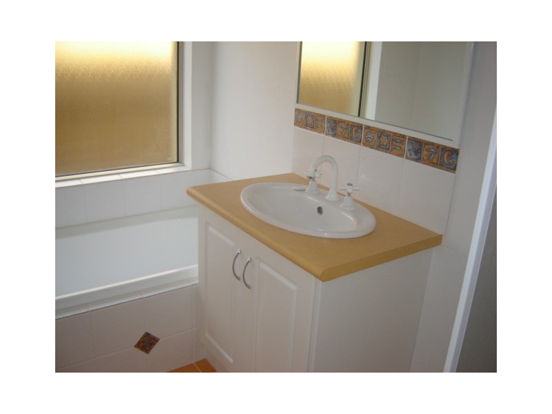 38 Burleigh Drive, Australind WA 6233