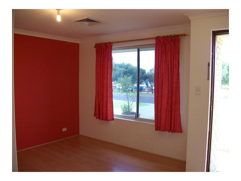 96 Chapple Drive, Australind WA 6233