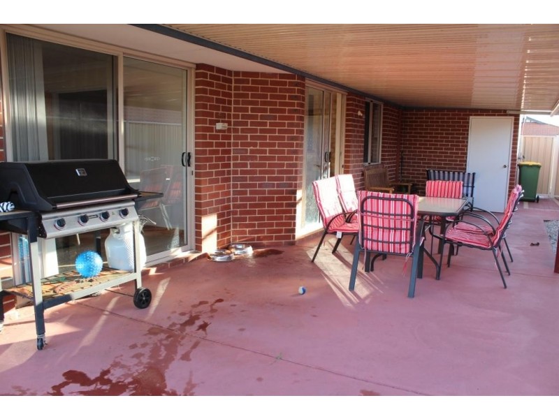 43 Lusitano Avenue, Eaton WA 6232