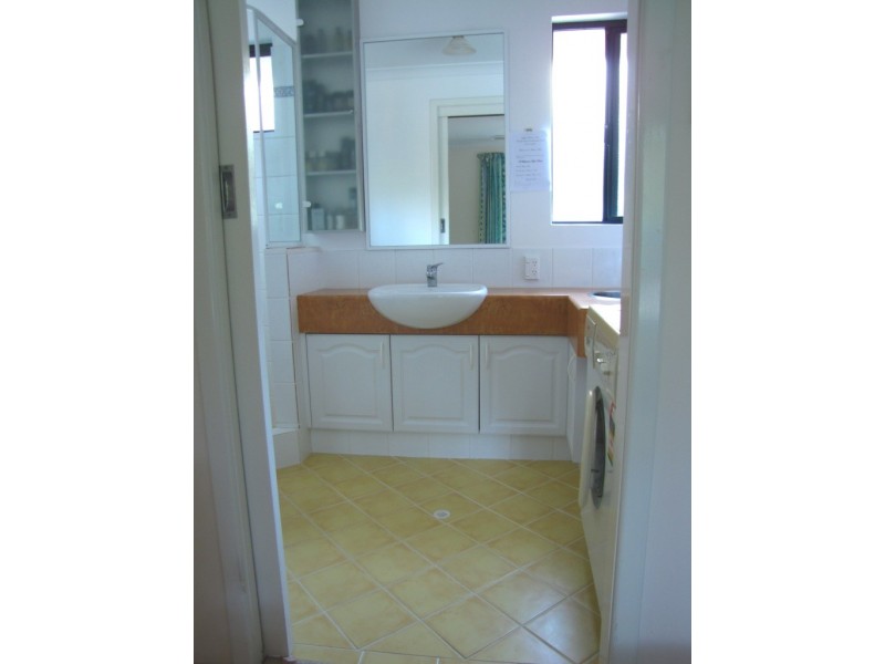 20 Wildflower Way, Leschenault WA 6233