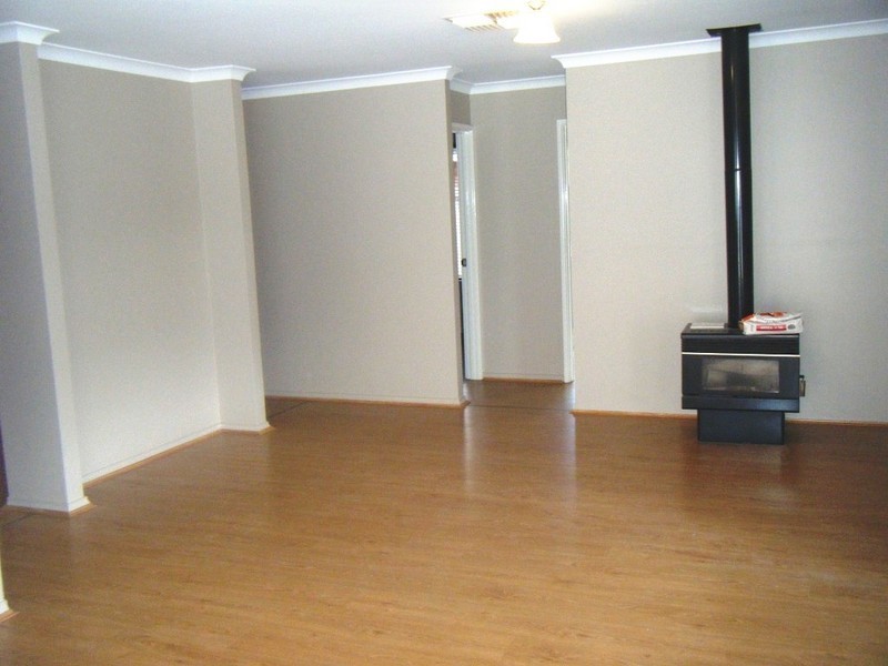 7 Waxflower Way, Eaton WA 6232