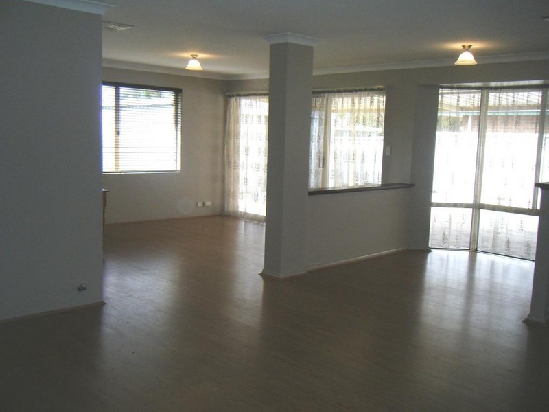 7 Waxflower Way, Eaton WA 6232