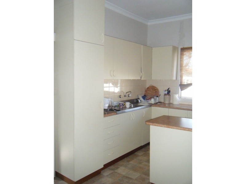 17 Mitchell Crescent, Carey Park WA 6230