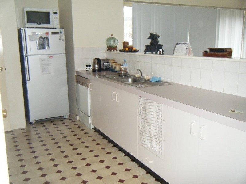 2 Hibiscus Court, Eaton WA 6232