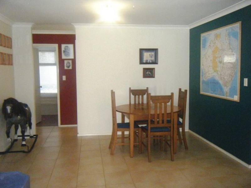 2 Kingfisher Terrace, Australind WA 6233