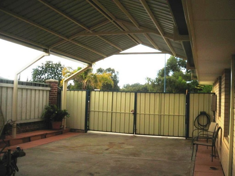 2 Kingfisher Terrace, Australind WA 6233