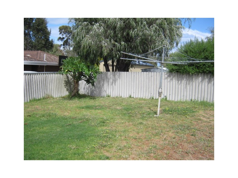 9A Eastwell Road, Australind WA 6233