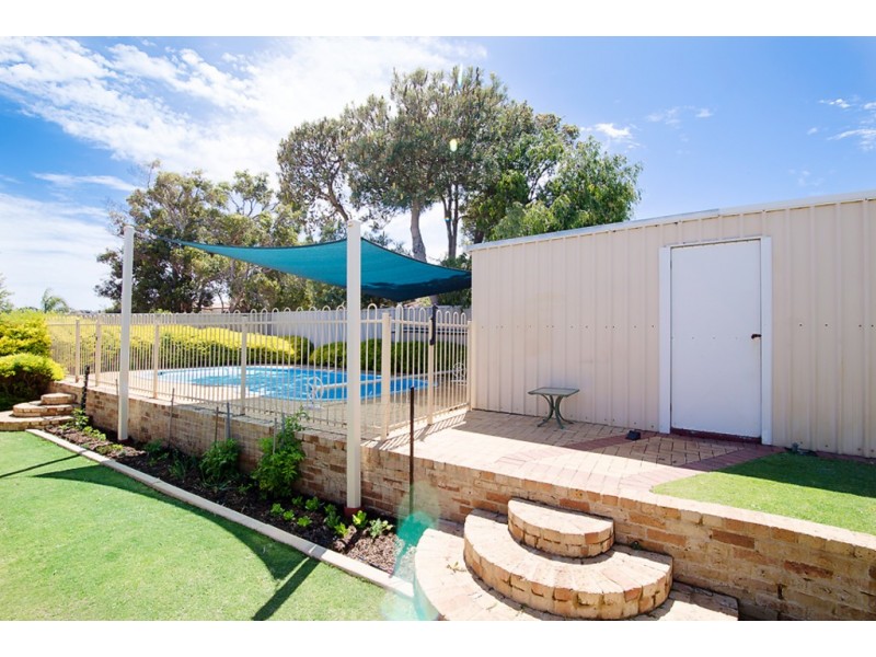 4 Batavia Place, Australind WA 6233