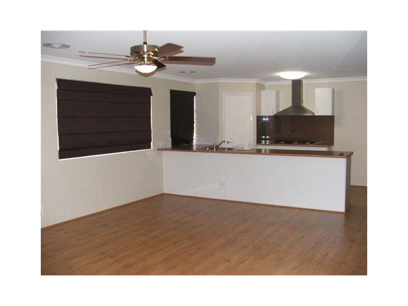 5 Gosse Way, Dalyellup WA 6230