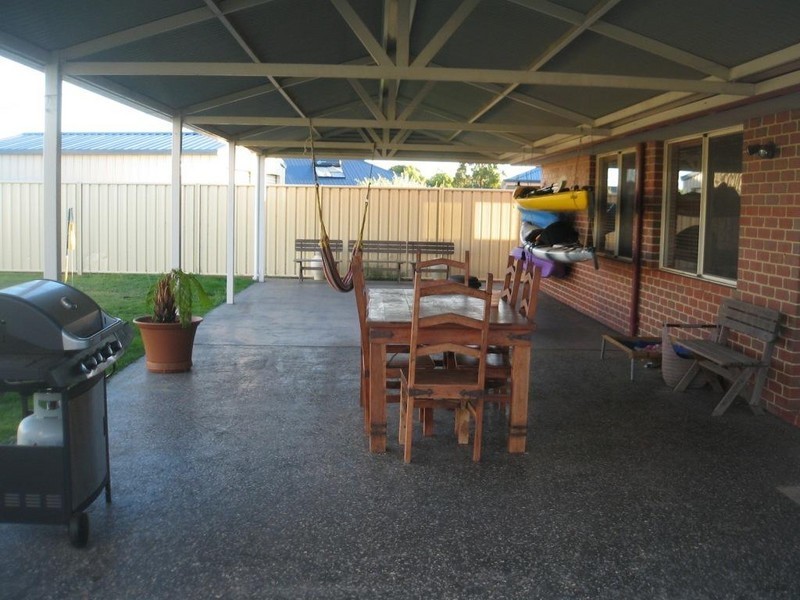 113 Leschenault Parade, Australind WA 6233