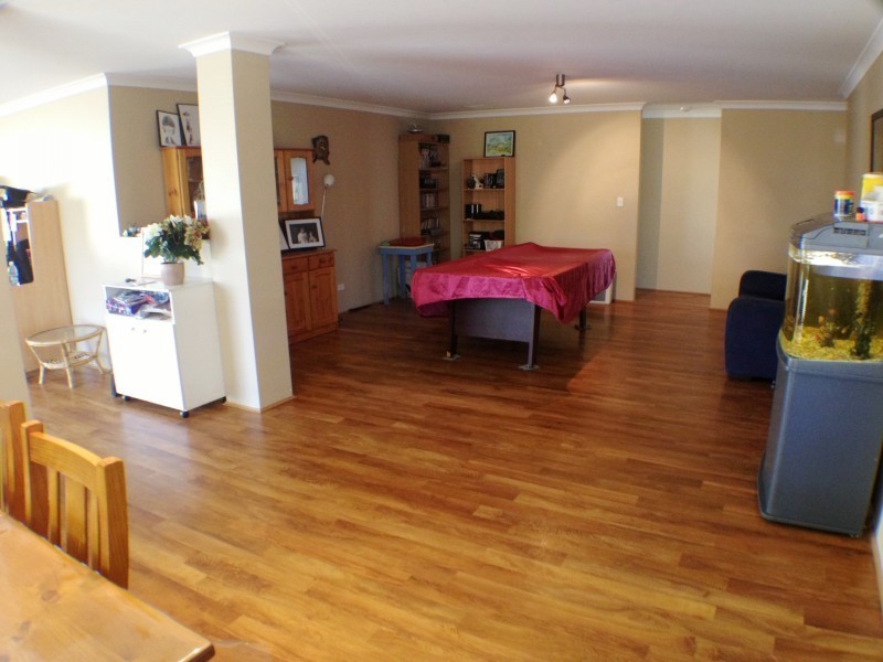 113 Leschenault Parade, Australind WA 6233