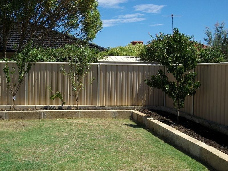 18 Lusitano Avenue, Eaton WA 6232