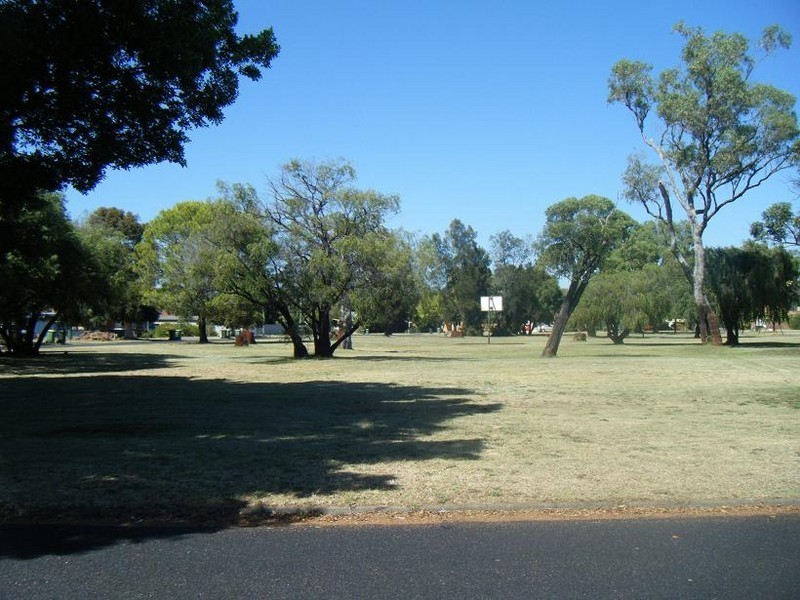 3 Trusty Street, Withers WA 6230