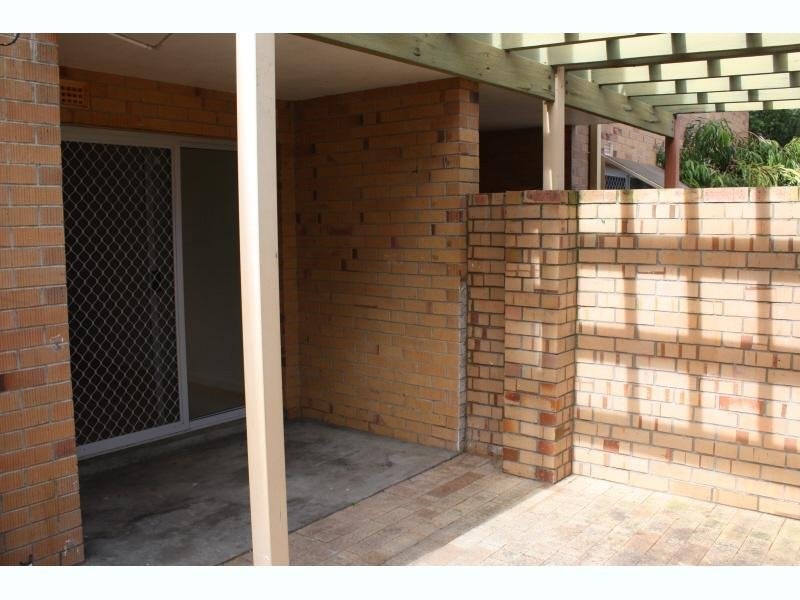2/2 Rand Court, Withers WA 6230