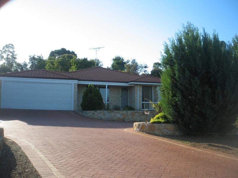 19B Darwin Way, College Grove WA 6230