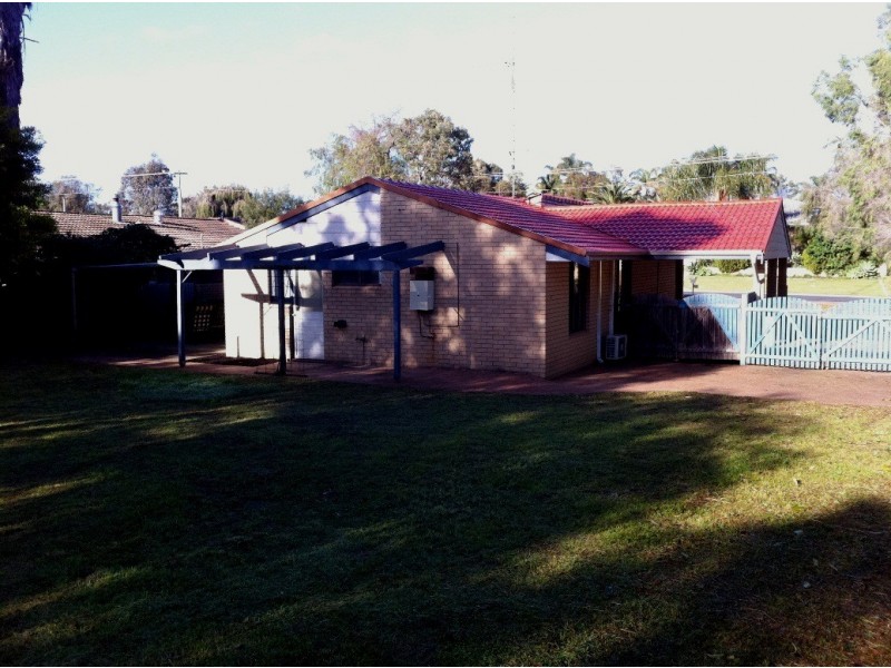18 Dawe Street, Australind WA 6233