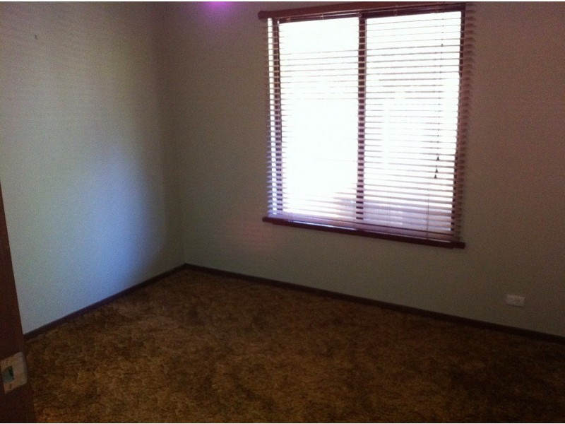 18 Dawe Street, Australind WA 6233