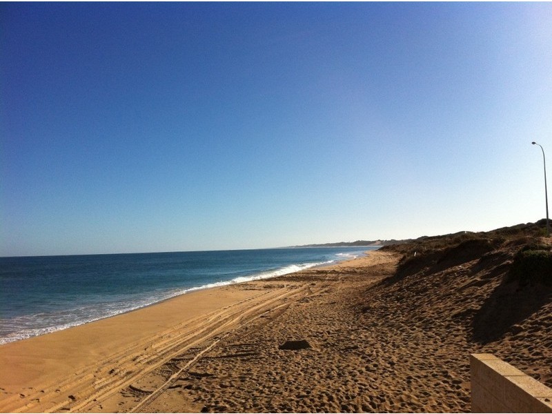 2 Newman Way, Binningup WA 6233