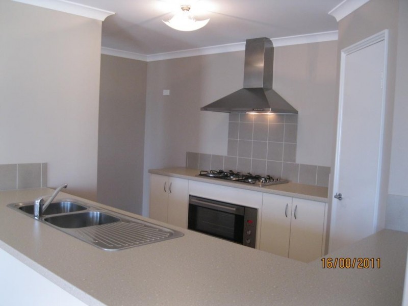 15 Werloo Approach, Capel WA 6271