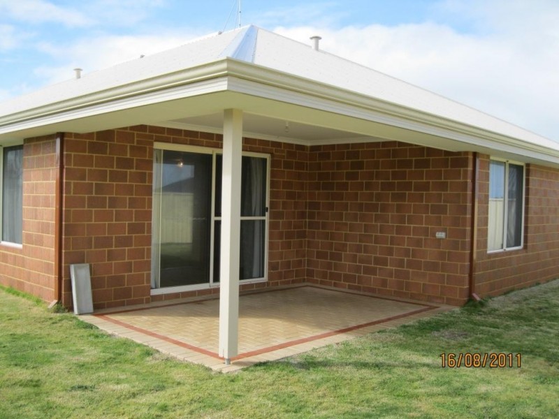 15 Werloo Approach, Capel WA 6271