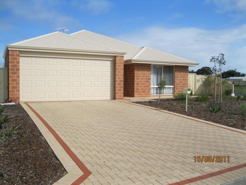15 Werloo Approach, Capel WA 6271