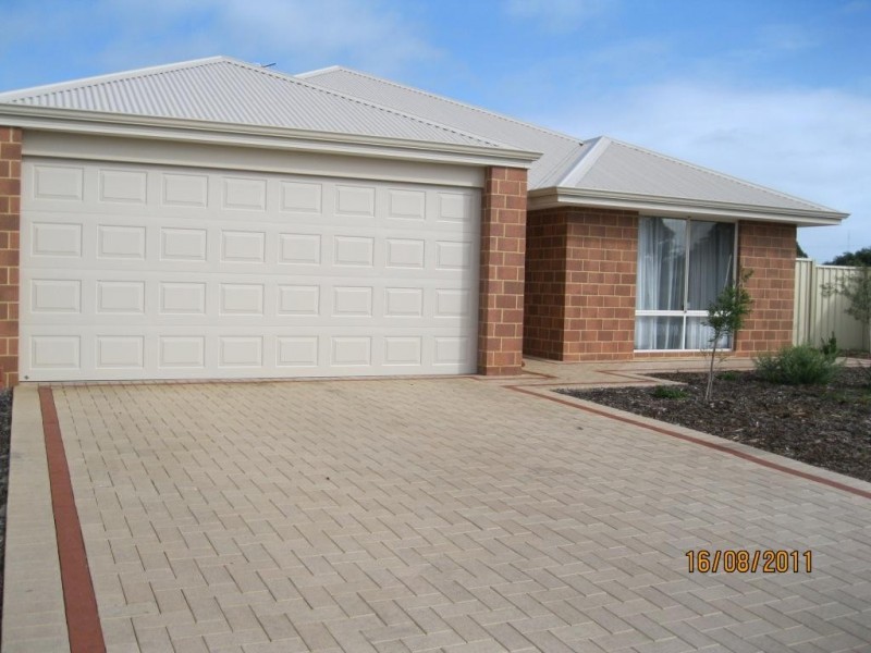 15 Werloo Approach, Capel WA 6271
