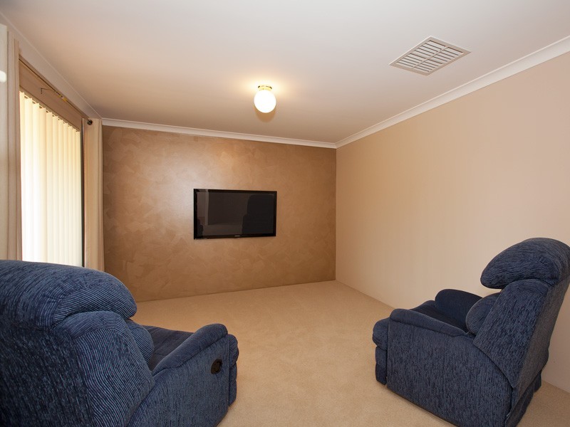 26 Bradford Loop, Eaton WA 6232