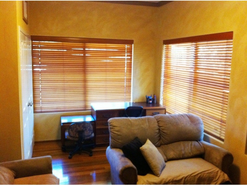 13 Hornibrook Road, Dalyellup WA 6230