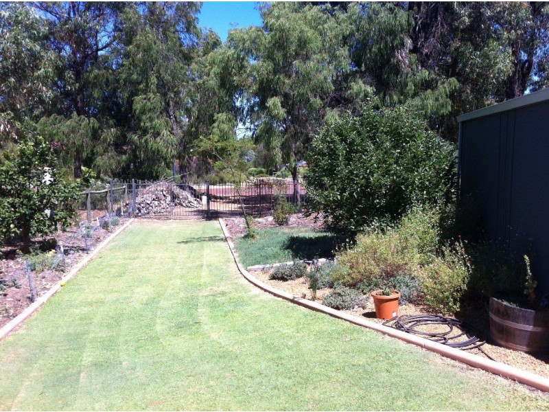 13 Hornibrook Road, Dalyellup WA 6230