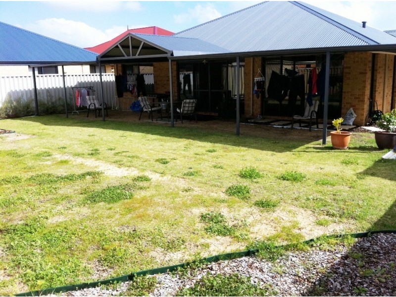 16 Lewana Approach, Dalyellup WA 6230