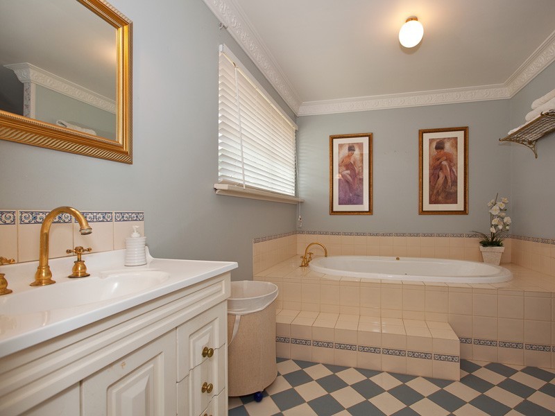 66 Dunstan Street, South Bunbury WA 6230