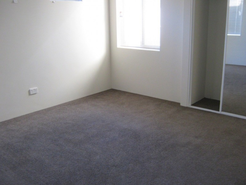 1/7 Hands Street, Eaton WA 6232