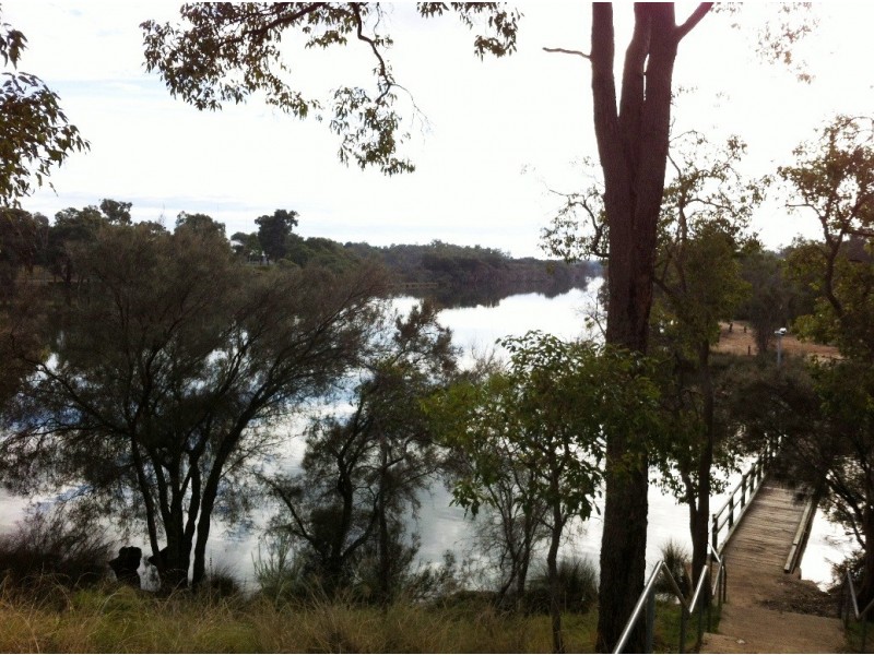 1/7 Hands Street, Eaton WA 6232