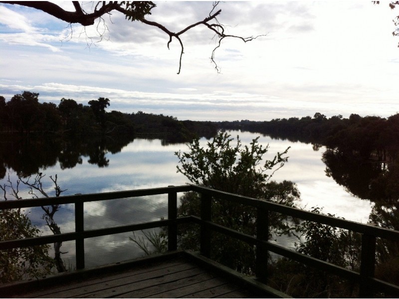 1/7 Hands Street, Eaton WA 6232