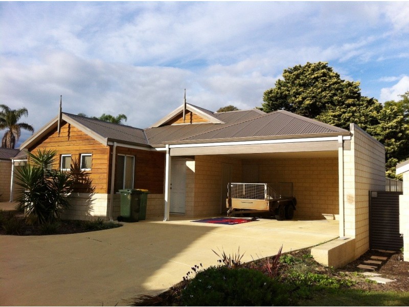 2/7 Hands Street, Eaton WA 6232