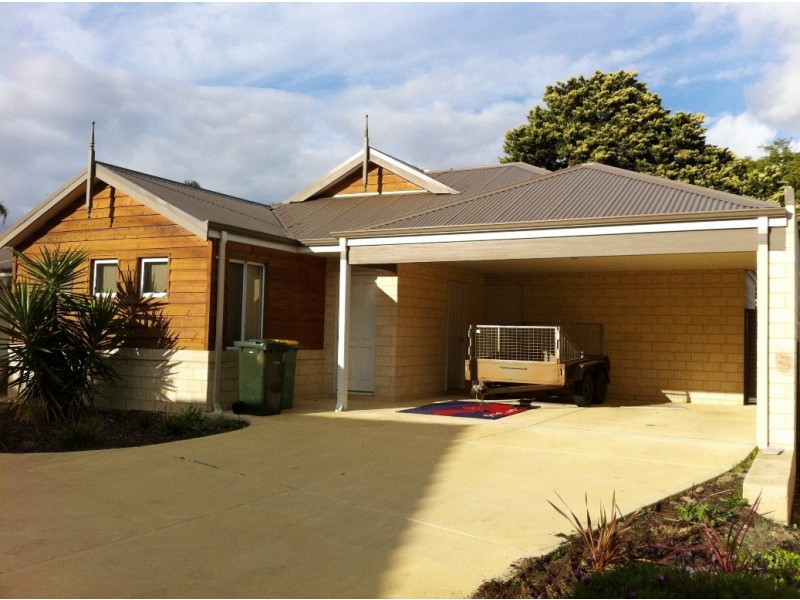 2/7 Hands Street, Eaton WA 6232