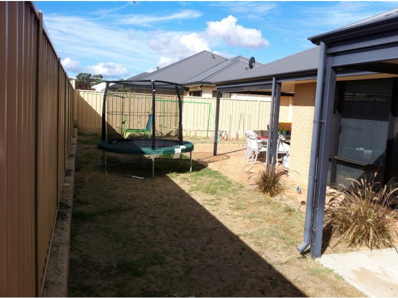 77 Ince Road, Glen Iris WA 6230