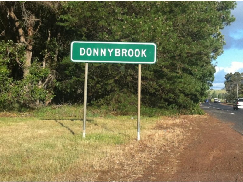 33 Leschanaultia Circle, Donnybrook WA 6239