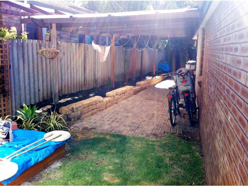 4 James Court, Eaton WA 6232