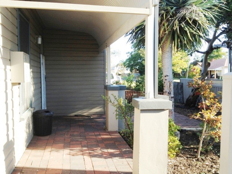 1B Ecclestone Street, South Bunbury WA 6230