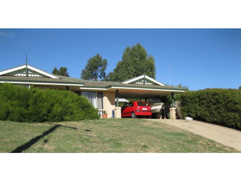 20 Wallaroo Way, Australind WA 6233